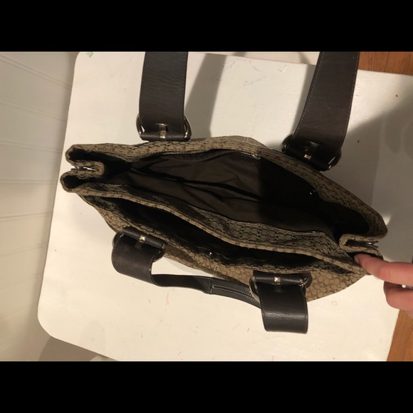 Coach Handbag - Picture 6 of 7